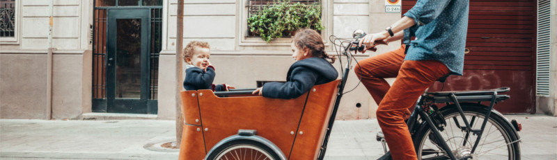 Ein Lastenfahrrad ist eine umweltbewusste Alternative zum Auto.